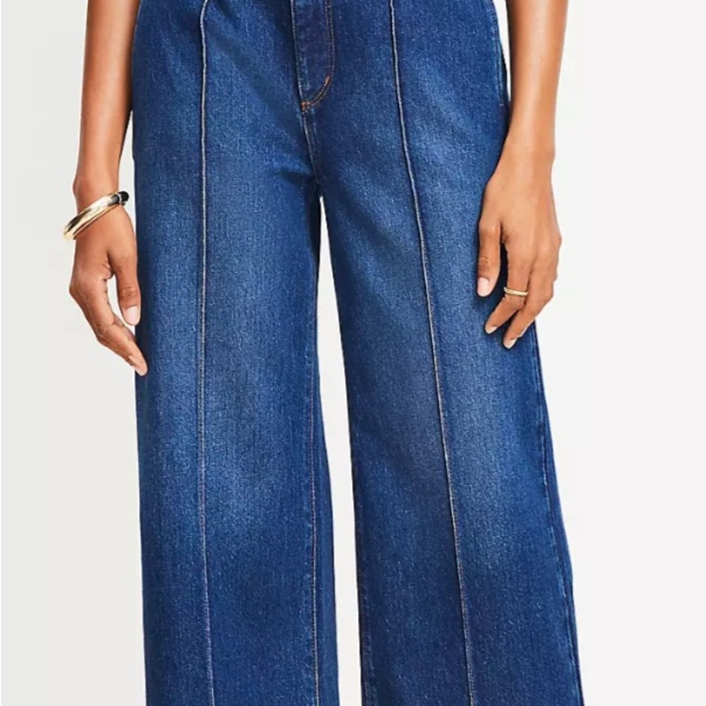 Loft Outlet Pintucked High Rise Wide Leg Crop Jeans in Dark Wash NWT 8 - Picture 10 of 13